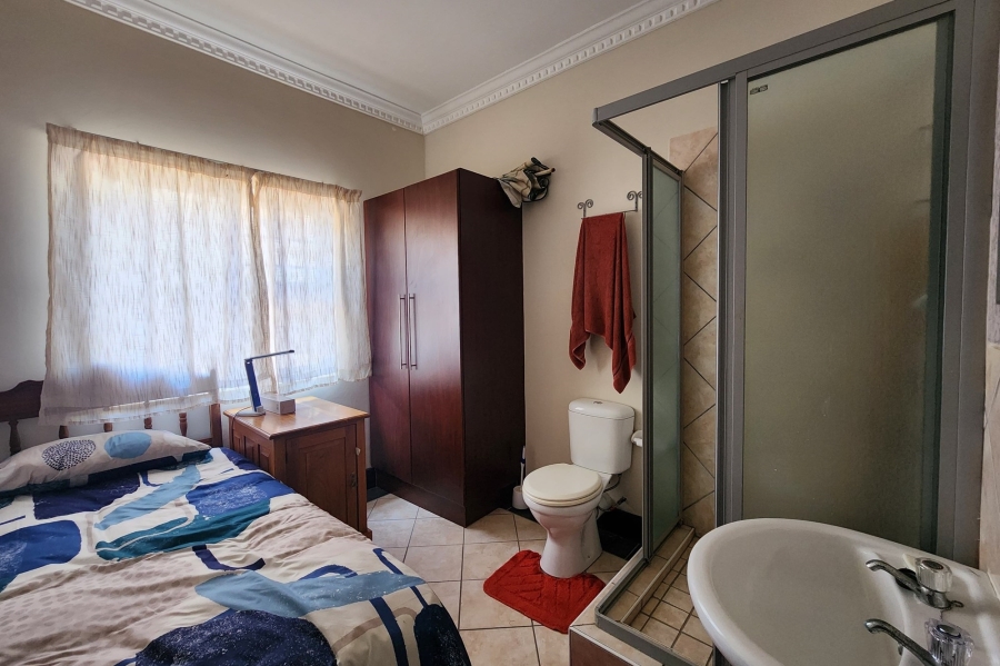 4 Bedroom Property for Sale in Jeffreys Bay Central Eastern Cape